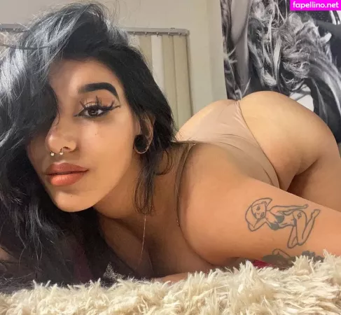 Fernanda V OnlyFans Thumbnail #PawXc2wlIE