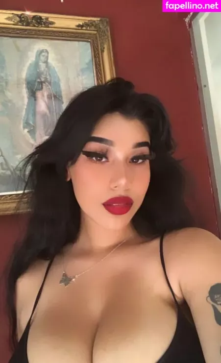 Fernanda V OnlyFans Thumbnail #ROioc2gnh4