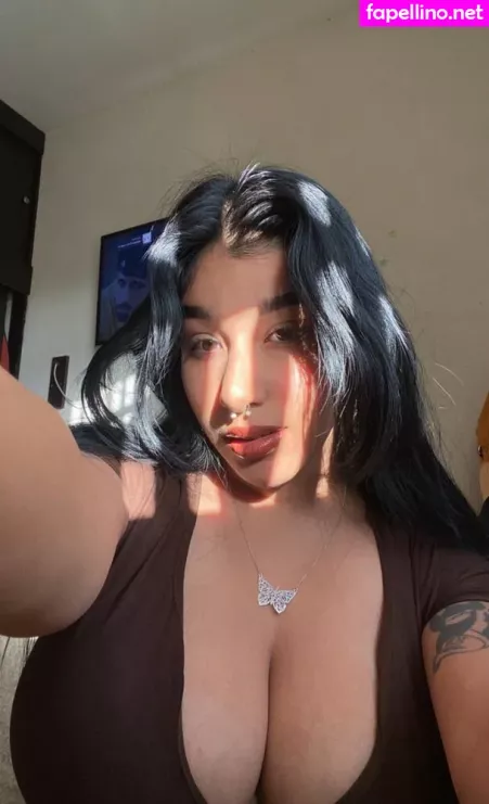 Fernanda V OnlyFans Thumbnail #XXYrqsTIzz