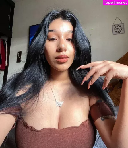 Fernanda V OnlyFans Thumbnail #leYYX5YbTS