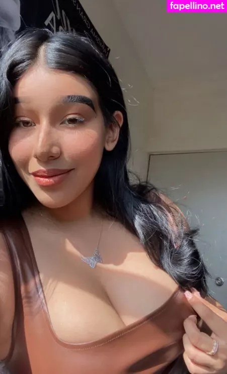 Fernanda V OnlyFans Thumbnail #sGzkLVmuzv