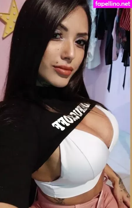 Fernanda Vieira OnlyFans Thumbnail #OaWDoB99ev