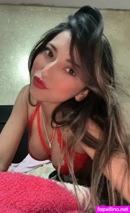 Fernanda Wong Main Profile Photo