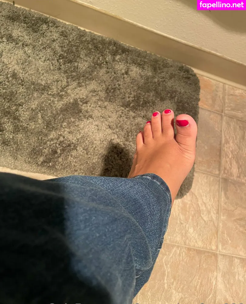 fernandas_feet, fernandas_feet888 Nude Leaked OnlyFans Photo #WivPQdKKAG