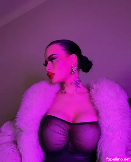 Fetischbarbie OnlyFans Thumbnail #qrn6gCaA4E