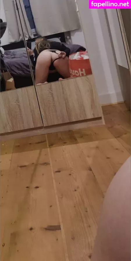 Feuerrose OnlyFans Thumbnail #9lMkEuFkPU