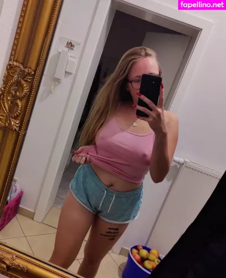 Feuerrose OnlyFans Thumbnail #AKTvTKAvFX