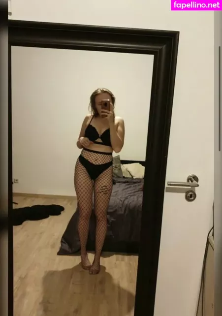 Feuerrose OnlyFans Thumbnail #LvPlNl93jP