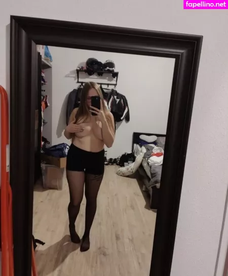 Feuerrose OnlyFans Thumbnail #US7W2xnVDt