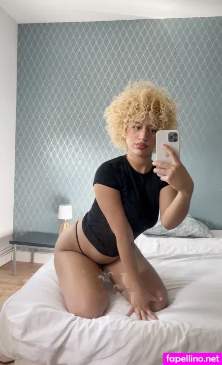 Feyee OnlyFans Thumbnail #CEtrnc8HaF