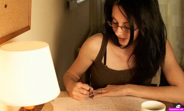 Feyne OnlyFans Thumbnail #F246R3xuRM