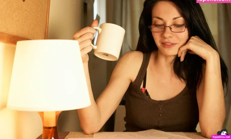 Feyne OnlyFans Thumbnail #okV6xSNIkA