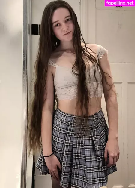 Ff1nnl3y OnlyFans Thumbnail #OwgiXXNk5Z