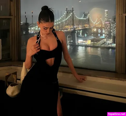 Ffjolla OnlyFans Thumbnail #fHW4cmXQmB