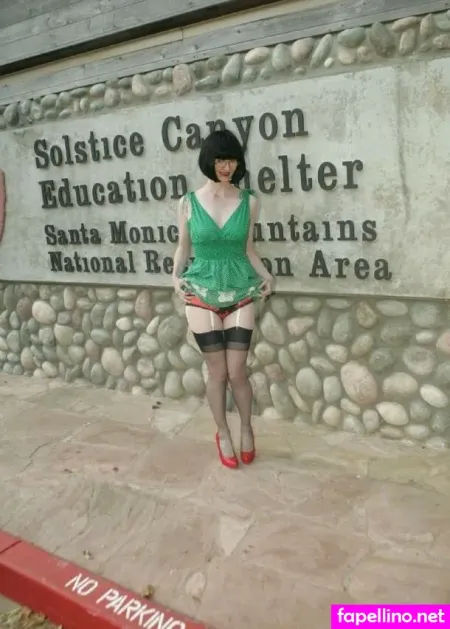 Ffstockings Julia OnlyFans Thumbnail #SLe2LQPA3d