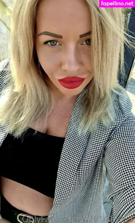 Fierymommy OnlyFans Thumbnail #AlDJBhZ4yk