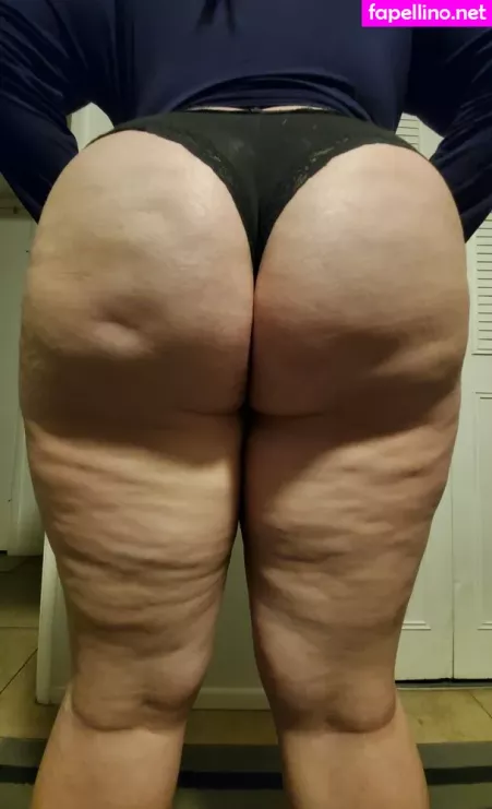 Fifty Inchespeaches OnlyFans Thumbnail #4sO8sS03uq