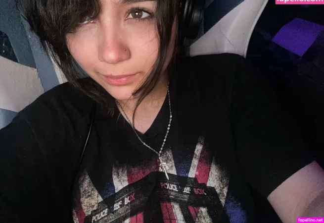 Figgypupz OnlyFans Thumbnail #BtIQc2iVcO