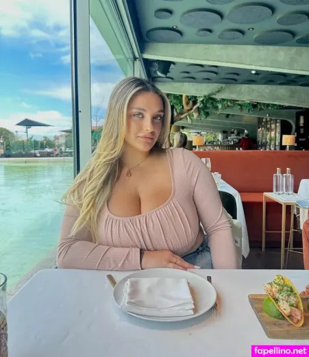 Filipa Goncalves OnlyFans Thumbnail #RgWZkXS3Yv