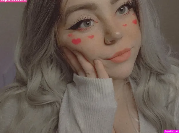 Filthyfangirl OnlyFans Thumbnail #0jG0IN3aWZ