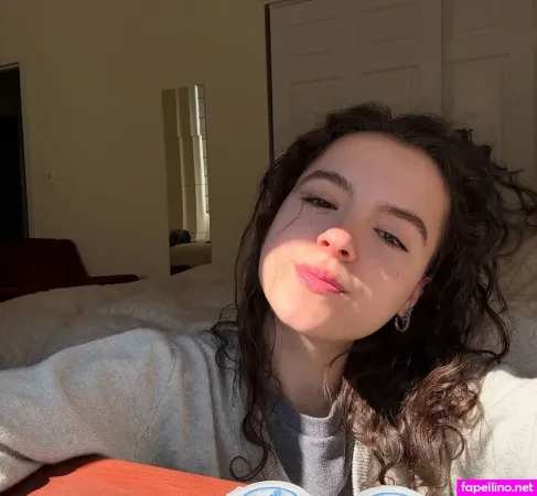 Fina Strazza OnlyFans Thumbnail #OK6pEoD9Jf