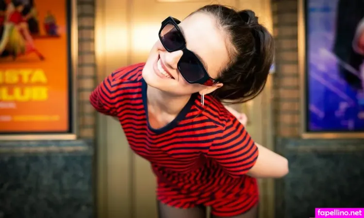 Fina Strazza OnlyFans Thumbnail #t0u3CBiBWX