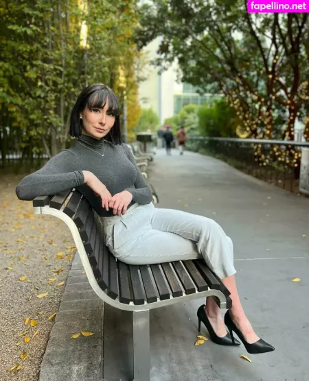 Financebarbie OnlyFans Thumbnail #llpJhs6c5Q