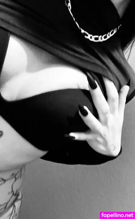 Find Out 18 OnlyFans Thumbnail #YpF7ra9t89