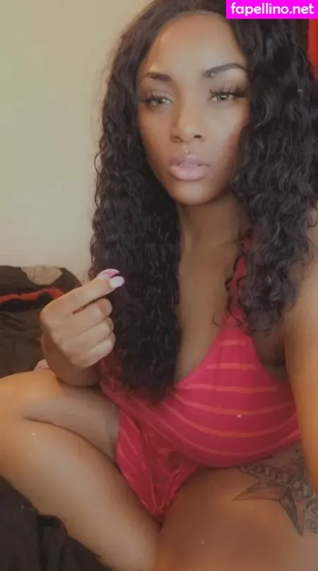 Fineapple Diva OnlyFans Thumbnail #AAkFWP524B