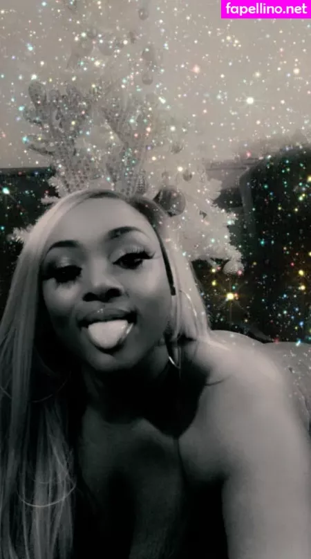 Fineapple Diva OnlyFans Thumbnail #ODnhIaskIv