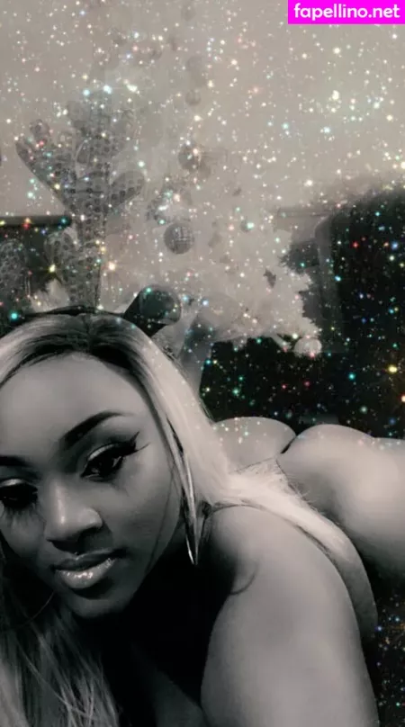 Fineapple Diva OnlyFans Thumbnail #wALdlGUYhL