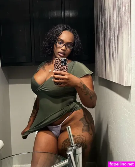 Fineassbina OnlyFans Thumbnail #yBisdGQNbX