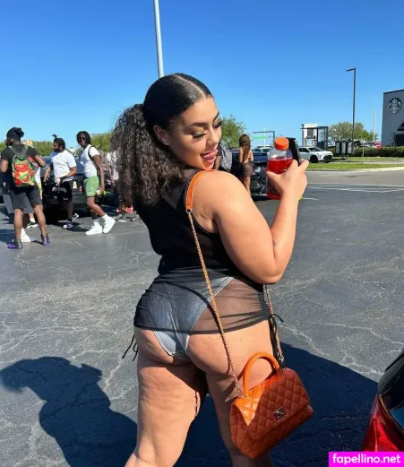 Fineassbpt 2 OnlyFans Thumbnail #KwAkHhNuOE