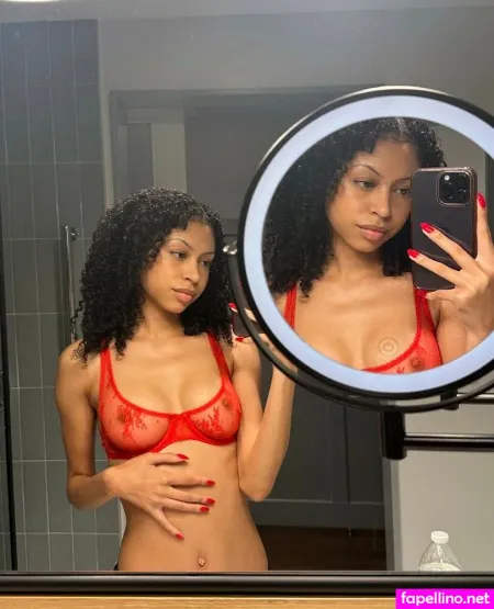 Finegalchas OnlyFans Thumbnail #6ugAsLdbIz