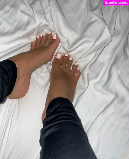 Fineislandfeet OnlyFans Thumbnail #oNNzz650QL