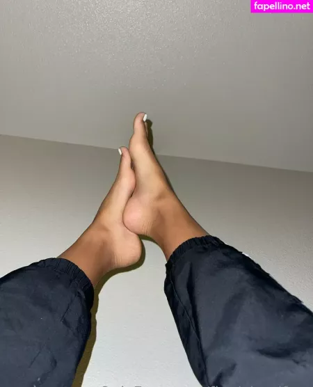 Fineislandfeet OnlyFans Thumbnail #orPlOuj5zg