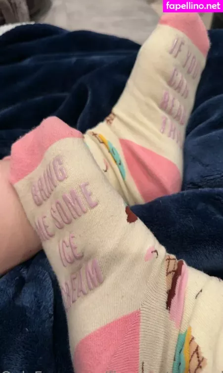 Fingers Toes Soles Free OnlyFans Thumbnail #61vXMTRf0F