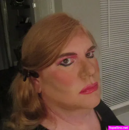 Fiona Fortune OnlyFans Thumbnail #22VZnaB2bb