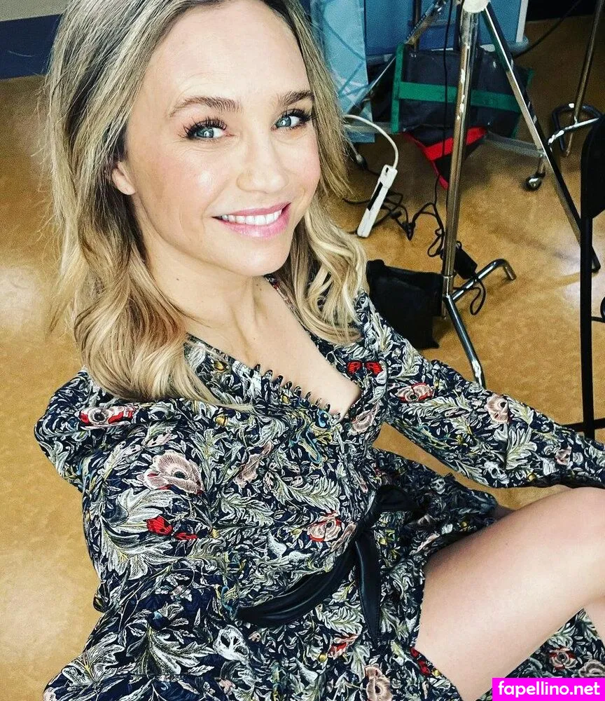 Fiona Gubelmann Nude Leaked OnlyFans Photo #qPruZwFbS7