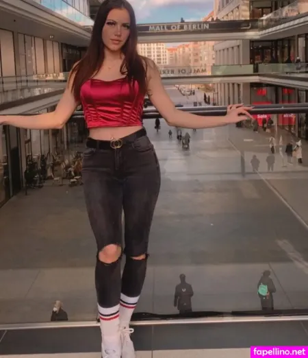 Fiona Rlt OnlyFans Thumbnail #9NM1yGiNgH