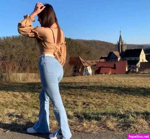 Fiona Rlt OnlyFans Thumbnail #fVgL51proz