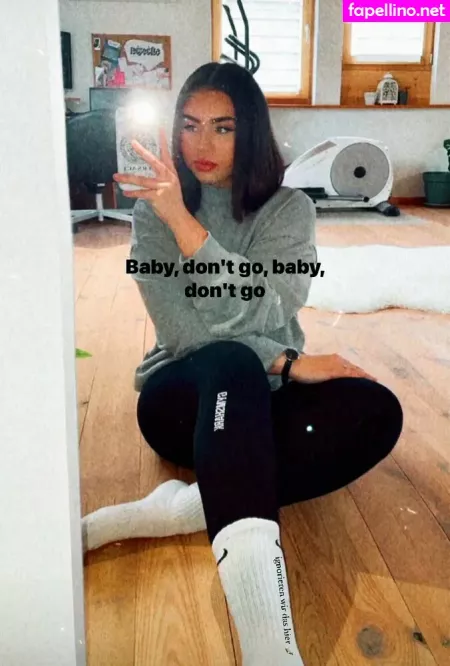 Fiona Schramm OnlyFans Thumbnail #2ooxPyjvDy