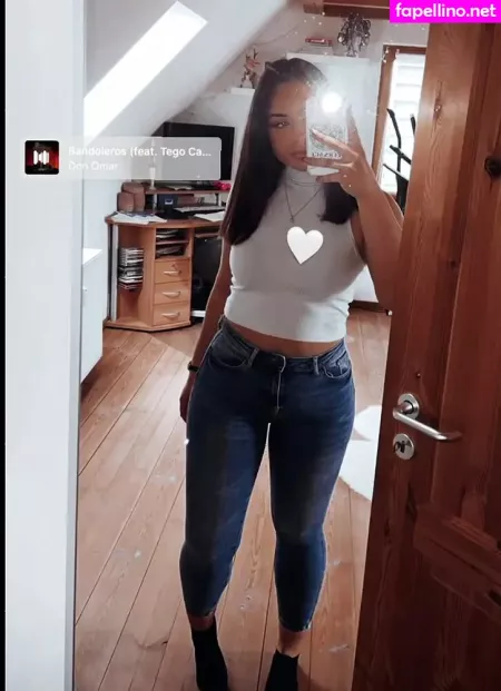 Fiona Schramm OnlyFans Thumbnail #DURASF5tdg