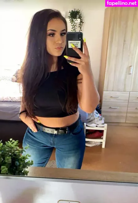 Fiona Schramm OnlyFans Thumbnail #FurcogAkxe