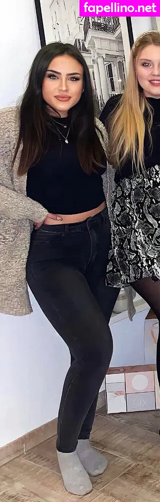 fionashrm Nude Leaked OnlyFans Photo #aGo6qN7x8T