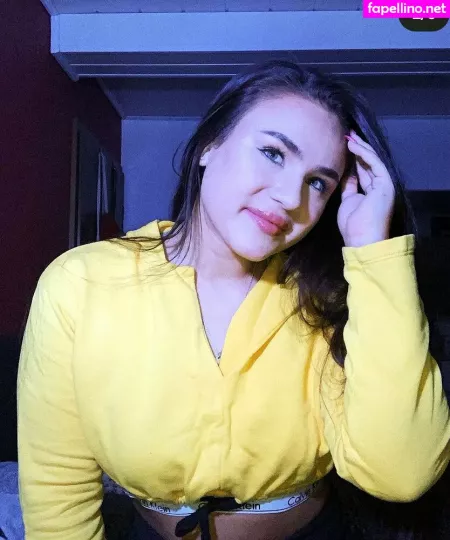 Fiona Schramm OnlyFans Thumbnail #owJgLKQBxy