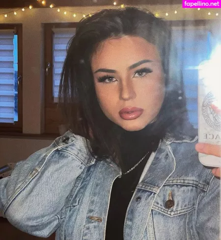 Fiona Schramm OnlyFans Thumbnail #yPbBrtrUXs