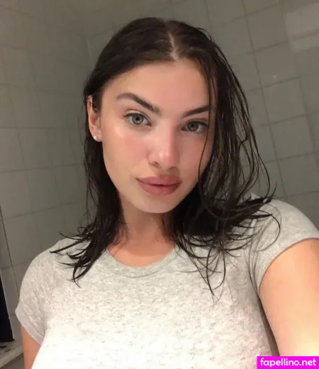 Fiona OnlyFans Thumbnail #iL7ahBGqw7