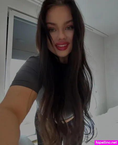 Fionachen OnlyFans Thumbnail #inZ2wcN6ag