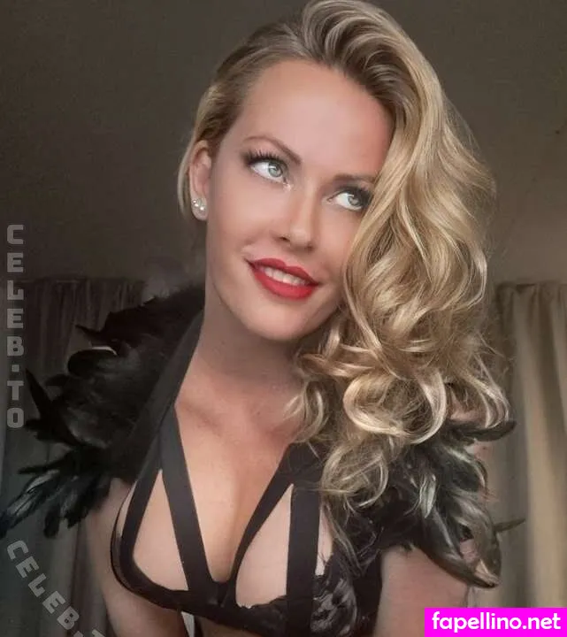 fiona_1fire, fiona_velvet_ Nude Leaked OnlyFans Photo #3MiT4Bhul8